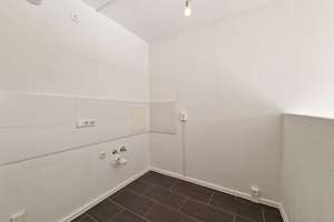 Das 3 x 3 - 3-Zimmer-Wohnung in der 3. Etage + 750 € Gutschein* zum Einzug gratis! AB SOFORT! – Straße Usti nad Labem 195, 9119 Kappel, Chemnitz – Vorschaubild 5