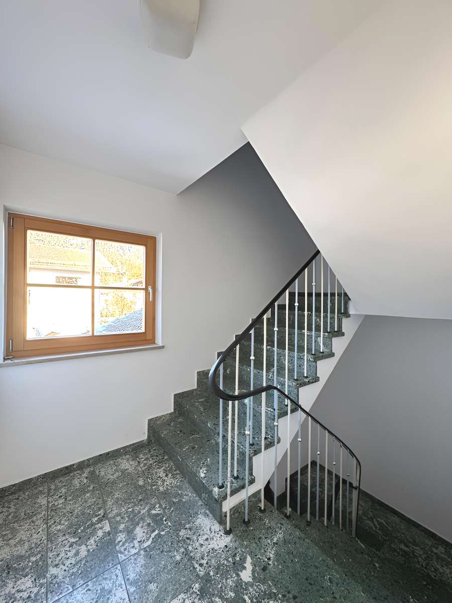 Immobilie in Garmisch-Partenkirchen - Alpenqualität clever genutzt: Selbst wohnen & vermieten - Bild 4