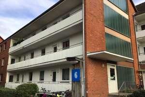 Modernisierte 2,50-Zimmer-Wohnung mit Balkon