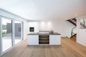 Neubau-Reiheneckhaus mit schönem Ausblick in Nittendorf – Am Nickelberg 22b, 93152 Nittendorf – Vorschaubild 9