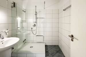 Property thumbnail 9