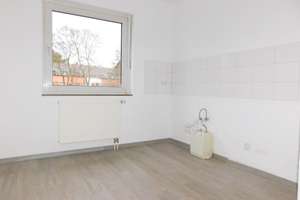 Renoviert und bezugsfertig... Schicke 2-Zimmerwohnung im EG mit Balkon zentral gelegen... – Hochfelder Str. 63, 47809 Oppum, Krefeld – Vorschaubild 4