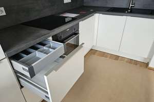 Exklusive 2-Zimmer-Erdgeschosswohnung mit Privatgarten – Holzgartenstraße 62, 93055 Weichs, Regensburg – Vorschaubild 7