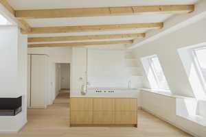 Erstbezug: Dachgeschosswohnung im Lausitzer Quartier mit Westterrasse, Designerküche & Aufzug – Lausitzer Strasse 34, 10999 Berlin – Vorschaubild 1