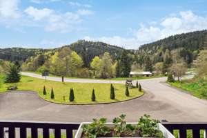 Projektimmobilie mit außergewöhnlichem Entwicklungspotenzial im Schwarzwald – Die vollständige Adresse der Immobilie erhältst du vom Anbieter., 79848 Bonndorf im Schwarzwald – Vorschaubild 1