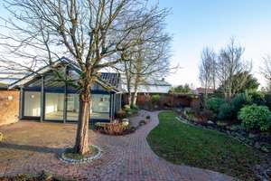 Exklusiver Bungalow mit Wohlfühlcharakter – Mieten in Südbrookmerland – Die vollständige Adresse der Immobilie erhältst du vom Anbieter., 26624 Südbrookmerland – Vorschaubild 23