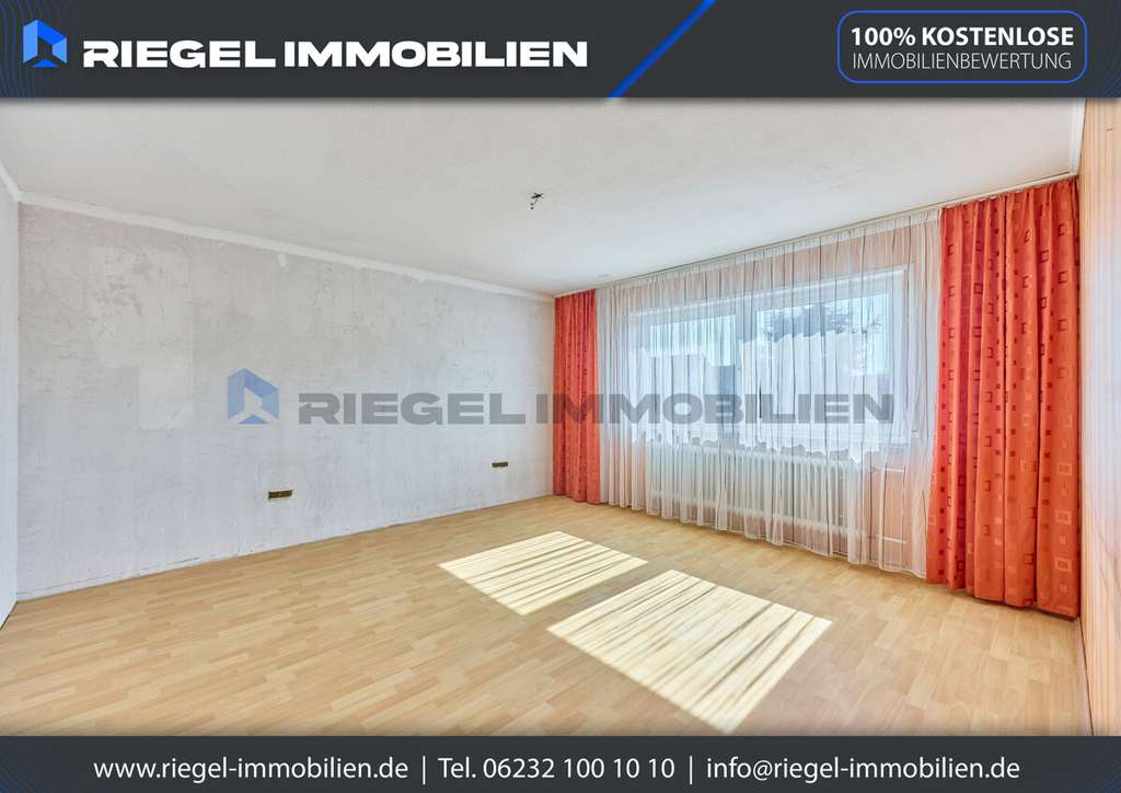 Immobilie in Waghäusel - Sie hier? Wir auch! Großzügige Eigentumswohnung im Erbbaurecht mit Balkon, Gartenanteil und Garage - Bild 2