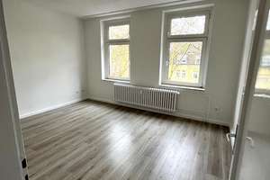 Sommer Special " 1.000,00 € Gutschein bei Anmietung " Renovierte 3 Zimmer Wohnung zu vermieten
