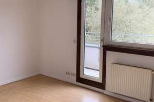 helle Dachgeschosswohnung mit Südbalkon und Blick ins Grüne an ruhigen Mieter mittleren Alters – Die vollständige Adresse der Immobilie erhältst du vom Anbieter., 52066 Burtscheider Abtei, Aachen – Vorschaubild 17