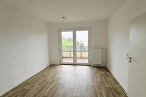 "Senioren"  1 Raum mit super schönem Balkon – Othrichstr. 30a, 39128 Neustädter Feld, Magdeburg – Vorschaubild 2
