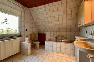 Einfamilienhaus mit großzügigem Grundstück und freiem Blick über die Felder in Cuxhaven-Lüdingworth – Die vollständige Adresse der Immobilie erhältst du vom Anbieter., 27478 Cuxhaven – Vorschaubild 8