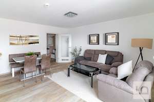 *Provisionsfrei* TOP renovierte 3 ZKB, ca. 72 qm, 2 Balkone, EBK, 10.OG mit toller Aussicht, IN-Nord – Goethestraße 140, 85055 Nordost, Ingolstadt – Vorschaubild 2