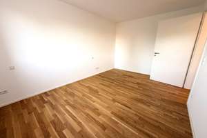 Exklusive und großzügige Dachgeschosswohnung mit sonniger Dachterrasse im Herzen von Vöhringen – Die vollständige Adresse der Immobilie erhältst du vom Anbieter., 89269 Vöhringen – Vorschaubild 6