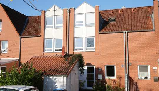 Bild von 6 Zimmer-Reihenhaus mit blickdichtem Garten, Glasfaseranschluss in Bergedorf / Neuallermöhe