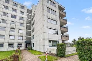 3-Zimmer-Wohnung mit Balkon in beliebter Lage von Wuppertal – modernes Hybridsystem vorhanden – Die vollständige Adresse der Immobilie erhältst du vom Anbieter., 42109 Uellendahl-Katernberg, Wuppertal – Vorschaubild 2