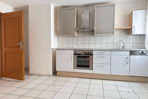 Zu vermieten 3-Zimmer-Dachgeschoss-Maisonettewohnung nahe Zentrum von Tuttlingen – Die vollständige Adresse der Immobilie erhältst du vom Anbieter., 78532 Tuttlingen – Vorschaubild 5