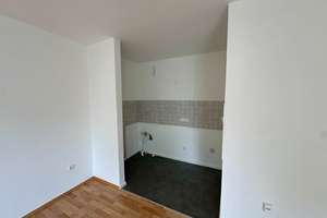 Balkon mit Gartenblick – 1-Zimmer-Apartment in München, Perlacher Straße – Perlacher Straße 118, 81539 Obergiesing, München – Vorschaubild 4