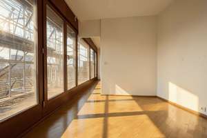 Architektonisches Highlight mit Südterrasse und Ausblick zum Preußenpark: Stilvolle 2-Zimmer-Wohnung – Die vollständige Adresse der Immobilie erhältst du vom Anbieter., 10707 Wilmersdorf, Berlin – Vorschaubild 7