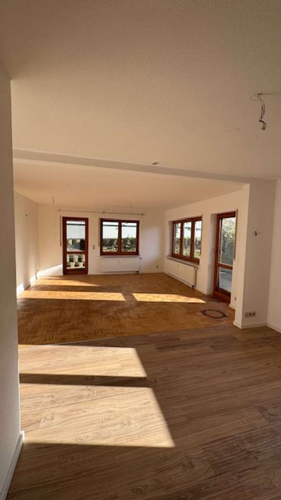 Immobilie in Lehrensteinsfeld - 3,5-Zimmer Erdgeschosswohnung mit Garten in Lehrensteinsfeld - Bild 0