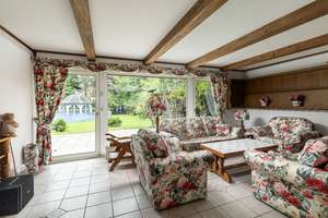 Haus im Alpenstil   (Schwimmbad, Sauna.....auf 1.341 m² – Die vollständige Adresse der Immobilie erhältst du vom Anbieter., 12305 Lichtenrade, Berlin – Vorschaubild 4