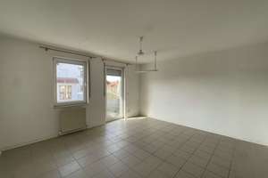 Haus mit Herz und Potenzial – ideal für den Start in die eigenen vier Wände – Die vollständige Adresse der Immobilie erhältst du vom Anbieter., 63505 Langenselbold – Vorschaubild 2