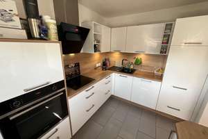 Attraktives Zweifamilienhaus mit flexiblen Nutzungsmöglichkeiten in ruhiger Wohnlage * MODERNISIERT! – Die vollständige Adresse der Immobilie erhältst du vom Anbieter., 57080 Niederschelden, Siegen – Vorschaubild 10