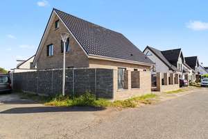 Ringelheim: Einziehen und wohlfühlen! Lichtdurchfluteter Neubau (ca. 2020) mit Garage – Die vollständige Adresse der Immobilie erhältst du vom Anbieter., 38259 Ringelheim, Salzgitter – Vorschaubild 22