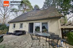 Einfamilienhaus mit großzügigem Raumangebot, moderner Wärmepumpe und idyllischem Grundstück – Die vollständige Adresse der Immobilie erhältst du vom Anbieter., 13465 Frohnau, Berlin – Vorschaubild 3