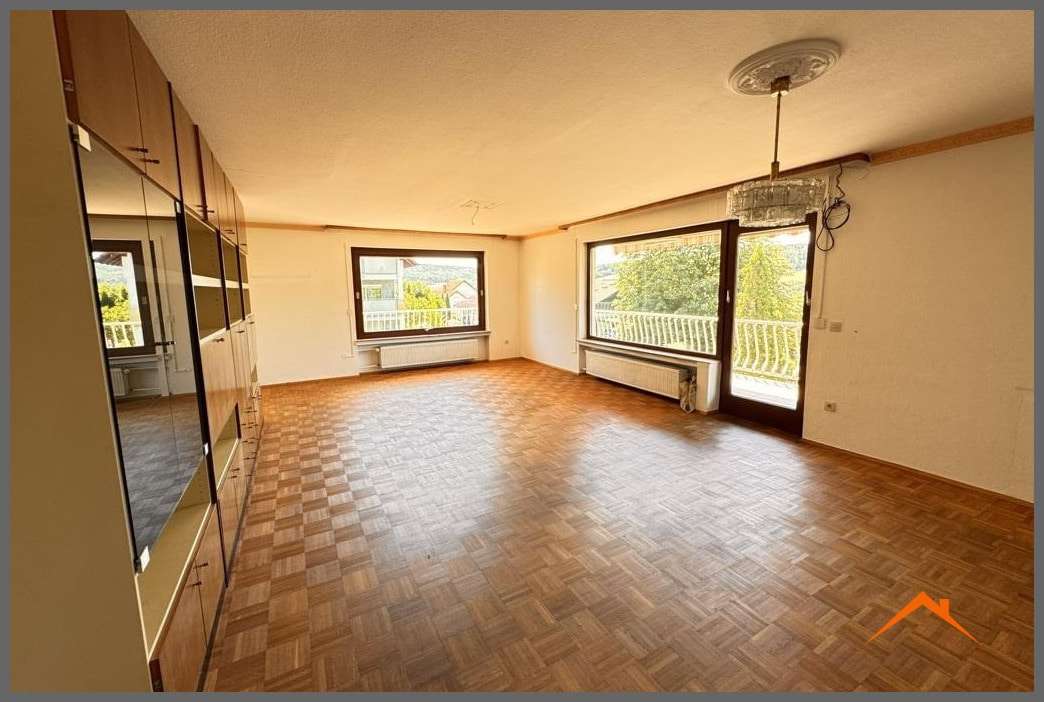 Immobilie in Körle - Bungalow mit ELW und tollem Ausblick in Körle - Bild 1