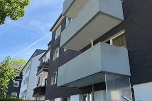 Frisch sanierte 2 Zimmerwohnung mit Balkon zu vermieten