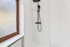 Ihre private Stadtoase – große Terrasse in bester Erlanger Citylage – Wohnen oder Vermieten /5 – Die vollständige Adresse der Immobilie erhältst du vom Anbieter., 91052 Markgrafenstadt, Erlangen – Vorschaubild 8