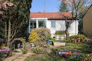 Wohnen mit Erholfaktor - Lichtdurchflutetes Einfamilienhaus mit Wintergarten und Gartenblick – Die vollständige Adresse der Immobilie erhältst du vom Anbieter., 14469 Eiche, Potsdam – Vorschaubild 2