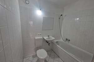 **JETZT EINZIEHEN**3-Zimmer-Wohnung // Balkon // 3.OG // Bad mit Wanne // ab sofort – Ringstraße 89, 4209 Grünau-Mitte, Leipzig – Vorschaubild 8