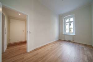 Bezugsfreie 2-Zimmer-Wohnung mit hohen Decken nahe HTW-Campus und Spree – Marienstraße 16, 12459 Oberschöneweide, Berlin – Vorschaubild 2