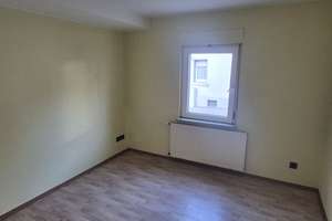 Einfamilienhaus mit Einliegerwohnung – Die vollständige Adresse der Immobilie erhältst du vom Anbieter., 61184 Karben – Vorschaubild 7