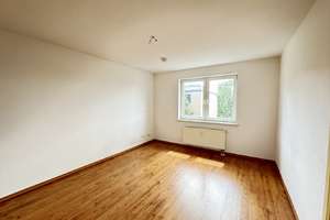 Gemütliche 2-Raum-Wohnung mit neuer Einbauküche! – Lutherstr. 4a,5,5a, 39112 Sudenburg, Magdeburg – Vorschaubild 2