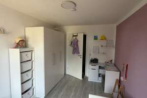 Modernisierter Atrium-Bungalow mit großem Garten, Garage und viel Platz – Die vollständige Adresse der Immobilie erhältst du vom Anbieter., 72622 Nürtingen – Vorschaubild 15