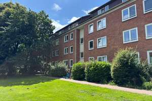 Ruhiges Bramfeld - erstklassige 2-Zimmer-Endetagenwohnung! – Die vollständige Adresse der Immobilie erhältst du vom Anbieter., 22175 Bramfeld, Hamburg – Vorschaubild 1