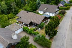 Chalet-Charme trifft Wohnqualität. – Die vollständige Adresse der Immobilie erhältst du vom Anbieter., 78247 Hilzingen – Vorschaubild 2