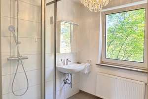 90m² pure Wohnfreude: Sanierte 4-Zimmer-Wohnung in Bestlage Bogenhausen! – Lisztstraße 27, 81677 Altbogenhausen, München – Vorschaubild 18
