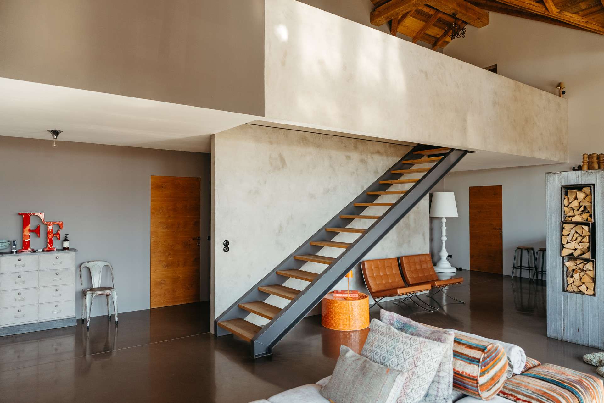 Immobilie in Chieming - Loftwohnung auf zwei Ebenen - ein Lebensgefühl, das Geschichte schreibt - Bild 10