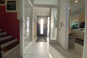 Attraktives modernisiertes Reihenhaus (Splitlevel) mit guter Ausstattung, Garage und Garten – Die vollständige Adresse der Immobilie erhältst du vom Anbieter., 30657 Bothfeld, Hannover – Vorschaubild 9