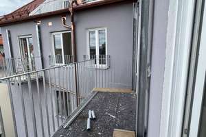Stilaltbau - moderne 3-Zi. Wohnung mit Wohnküche und großem Balkon - WG geeignet – Tegernseer Landstraße 141, 81539 Obergiesing, München – Vorschaubild 9