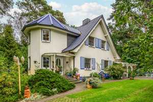 Elegantes Einfamilienhaus mit Nebengelass unweit vom See - Preis auf Anfrage – Bad Saarow, Oder-Spree (Kreis), 15526 Oder-Spree (Kreis) – Vorschaubild 2