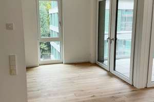 Helle 2 Zimmer mit Loggia im Neubau, Einbauküche, Parkett, Tagelichtbad mit Walk-In-Dusche, Aufzug – Hildesheimer Straße 452, 30519 Wülfel, Hannover – Vorschaubild 10