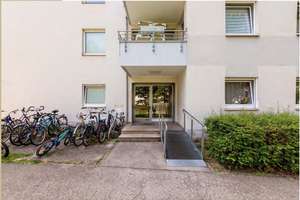 Helle 3-Zimmer-Wohnung mit Balkon und Gartenzugang- Bright 3-room apartment with access to Garden – Kemptener Straße 60, 81475 Fürstenried-West, München – Vorschaubild 3