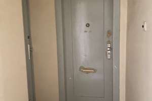 Modernisierte 1-Zimmer-Wohnung mit Einbauküche in Berlin-Friedenau – Erstbezug ab September – Handjerystr 81, 12159 Friedenau, Berlin – Vorschaubild 3