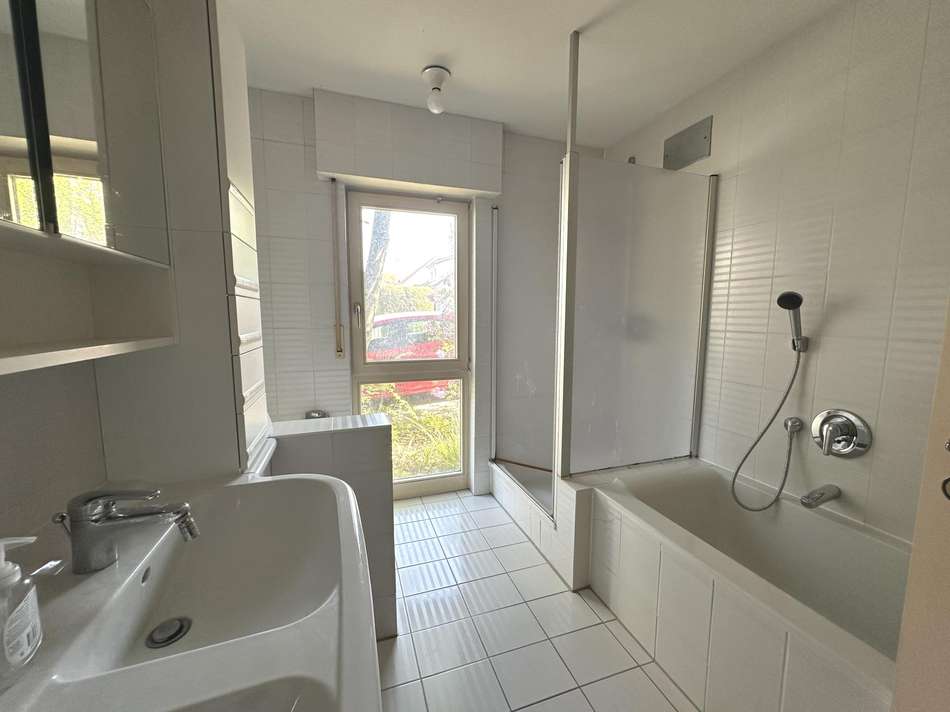 Tageslichtbadezimmer EG