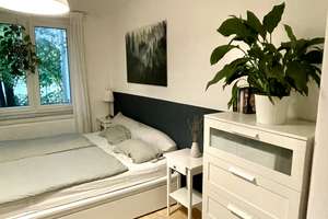 Wohnung mit 3 Zimmern in der List – Die vollständige Adresse der Immobilie erhältst du vom Anbieter., 30163 List, Hannover – Vorschaubild 1