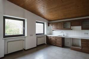 Besonderes Architektenhaus mit wunderschönem, eingewachsenem Grundstück in Watenbüttel – Die vollständige Adresse der Immobilie erhältst du vom Anbieter., 38112 Lehndorf-Watenbüttel, Braunschweig – Vorschaubild 5